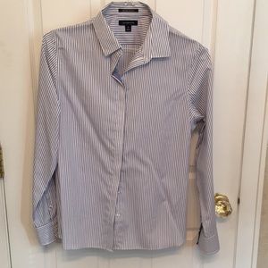 Lands End Women’s No Iron Blouse, Size 12